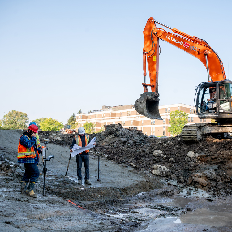 ysys-realisation-stationnement-cegep-2